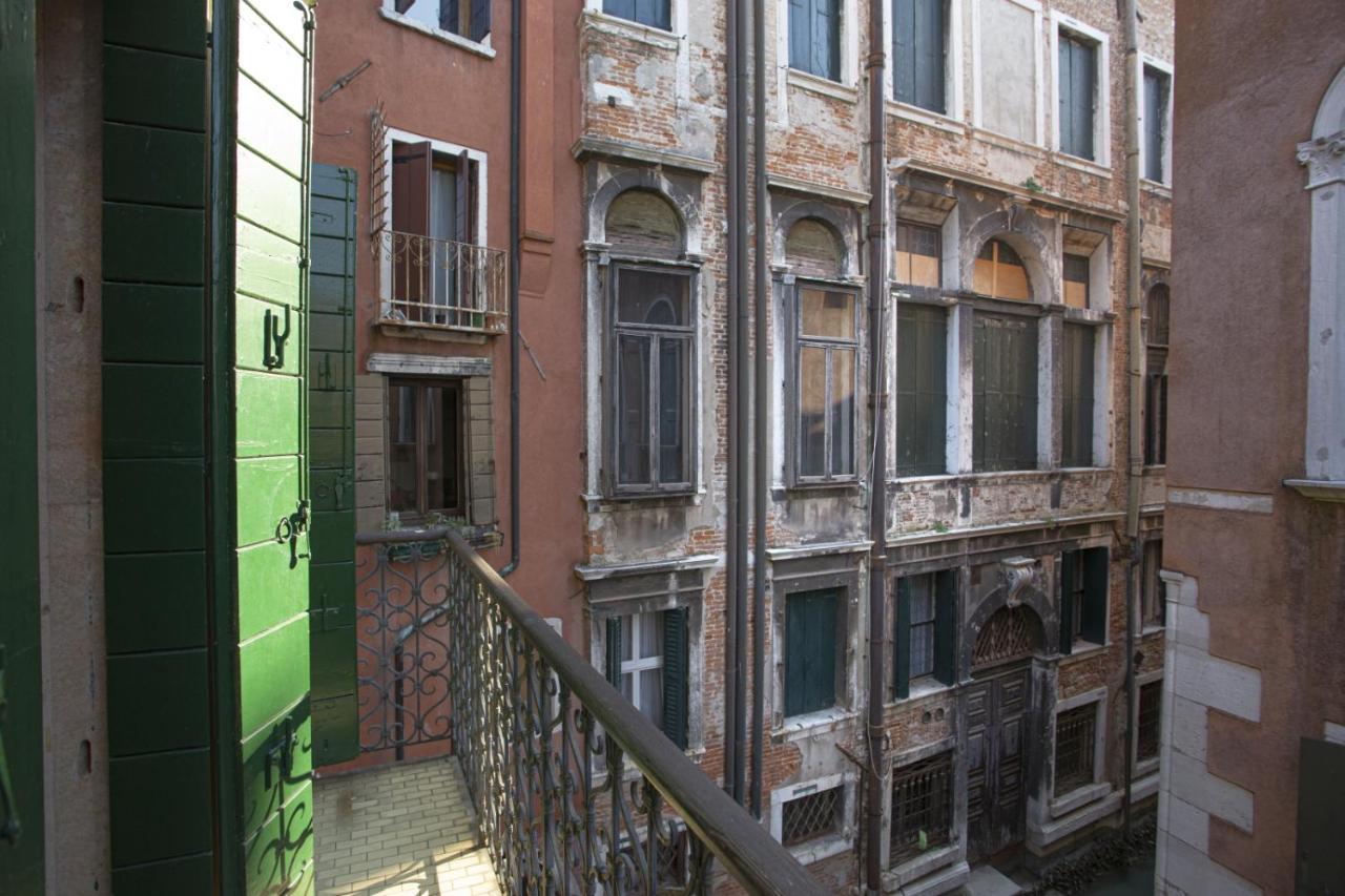 Ca Degli Avvocati Apartment Venesia Bagian luar foto