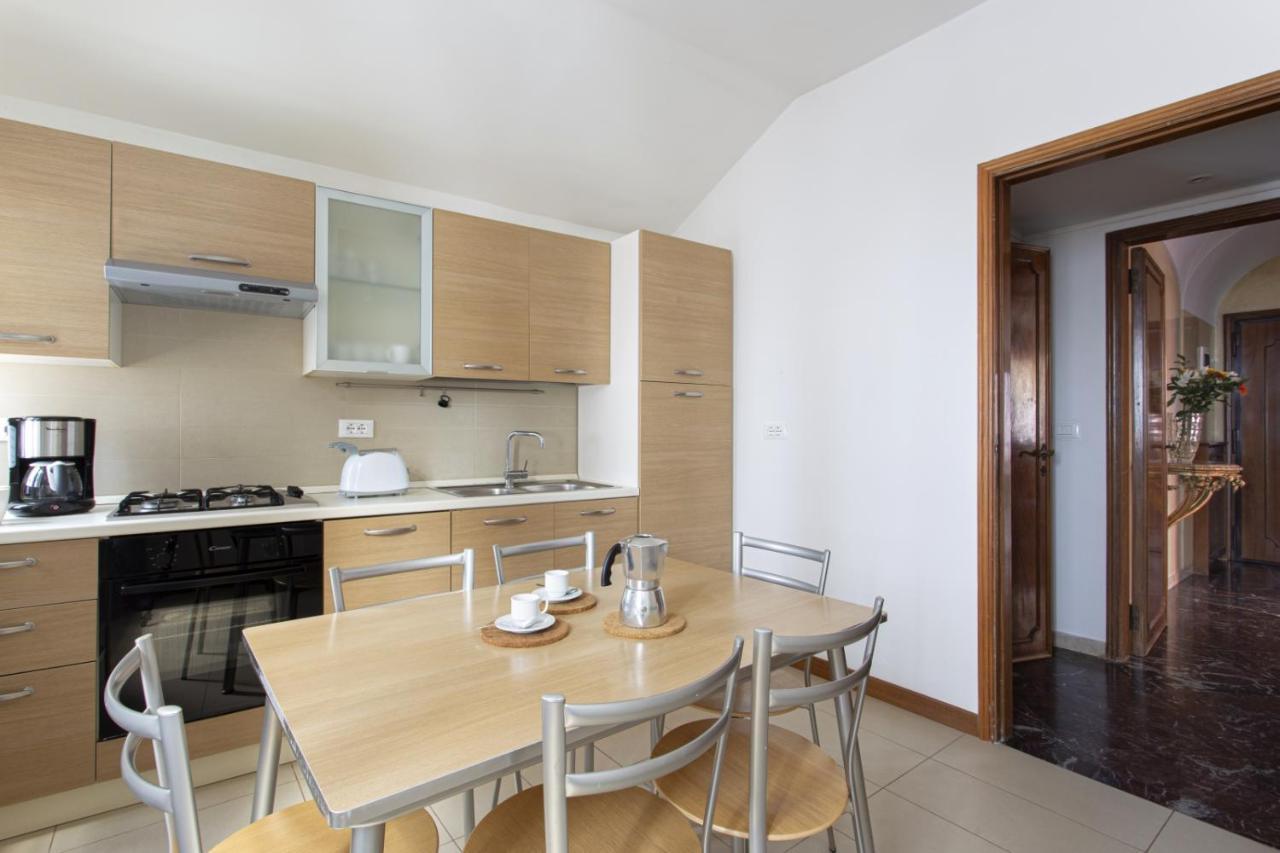 Ca Degli Avvocati Apartment Venesia Bagian luar foto