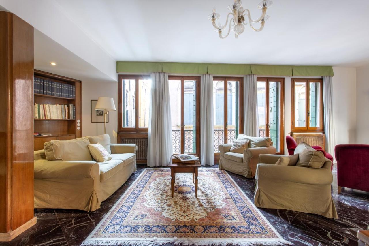 Ca Degli Avvocati Apartment Venesia Bagian luar foto