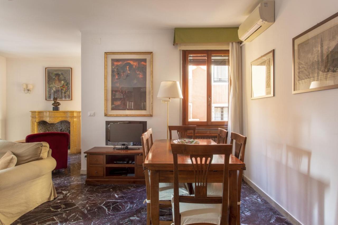 Ca Degli Avvocati Apartment Venesia Bagian luar foto