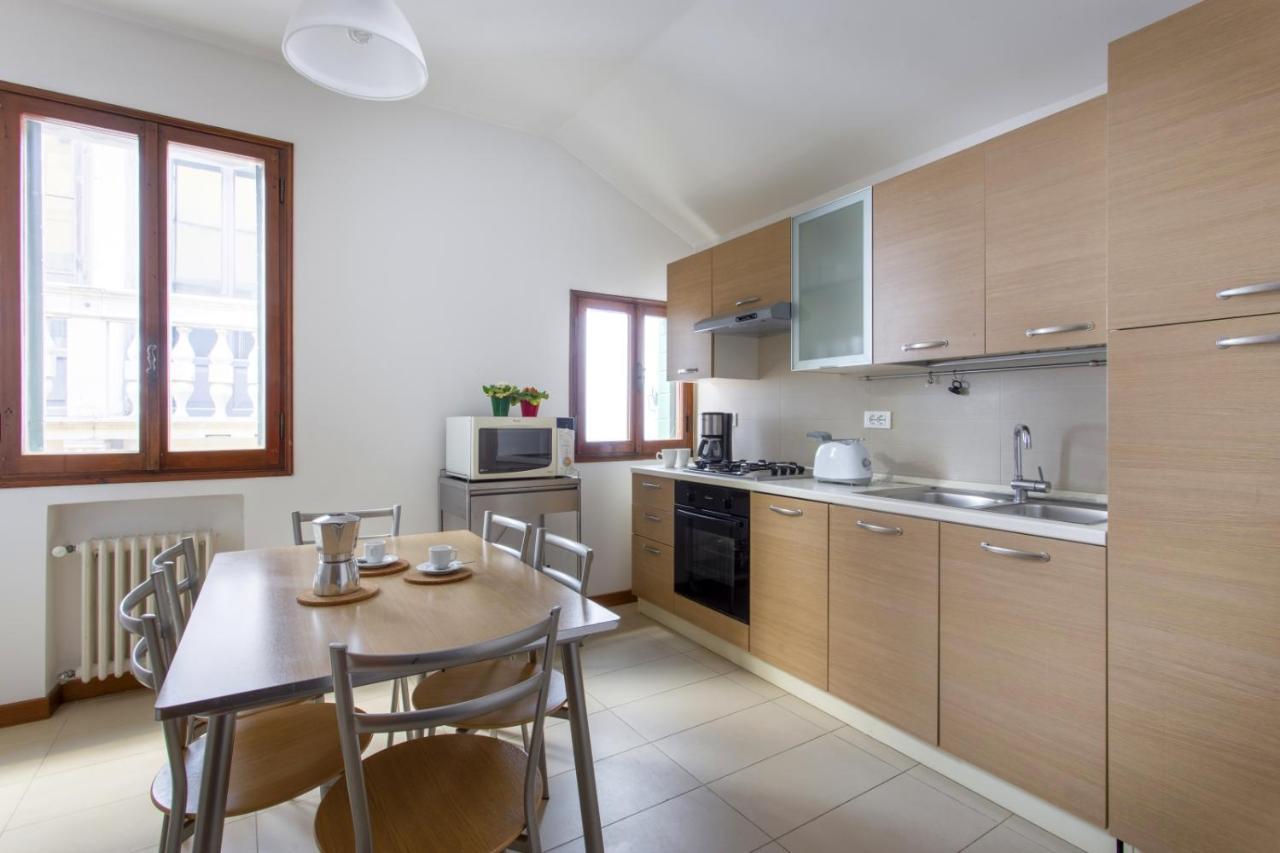 Ca Degli Avvocati Apartment Venesia Bagian luar foto