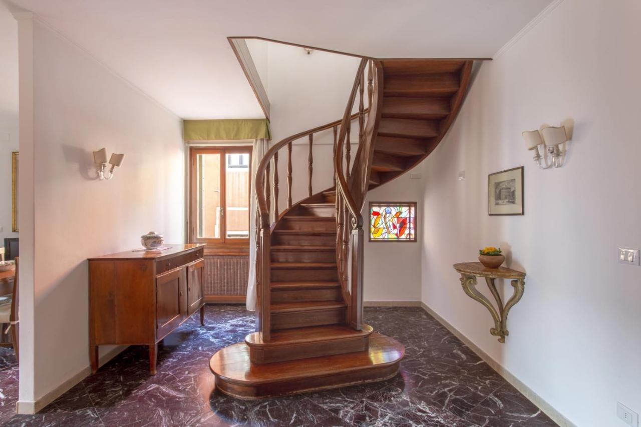 Ca Degli Avvocati Apartment Venesia Bagian luar foto
