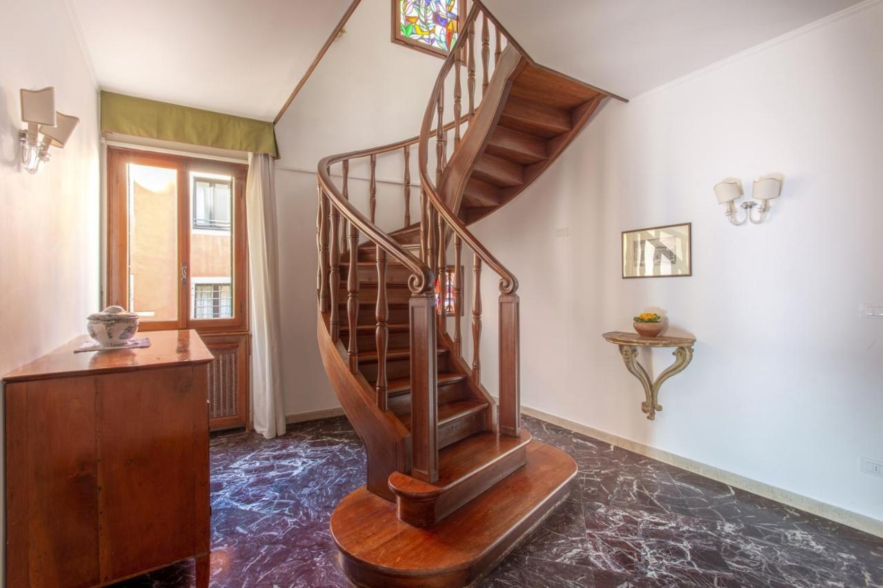 Ca Degli Avvocati Apartment Venesia Bagian luar foto